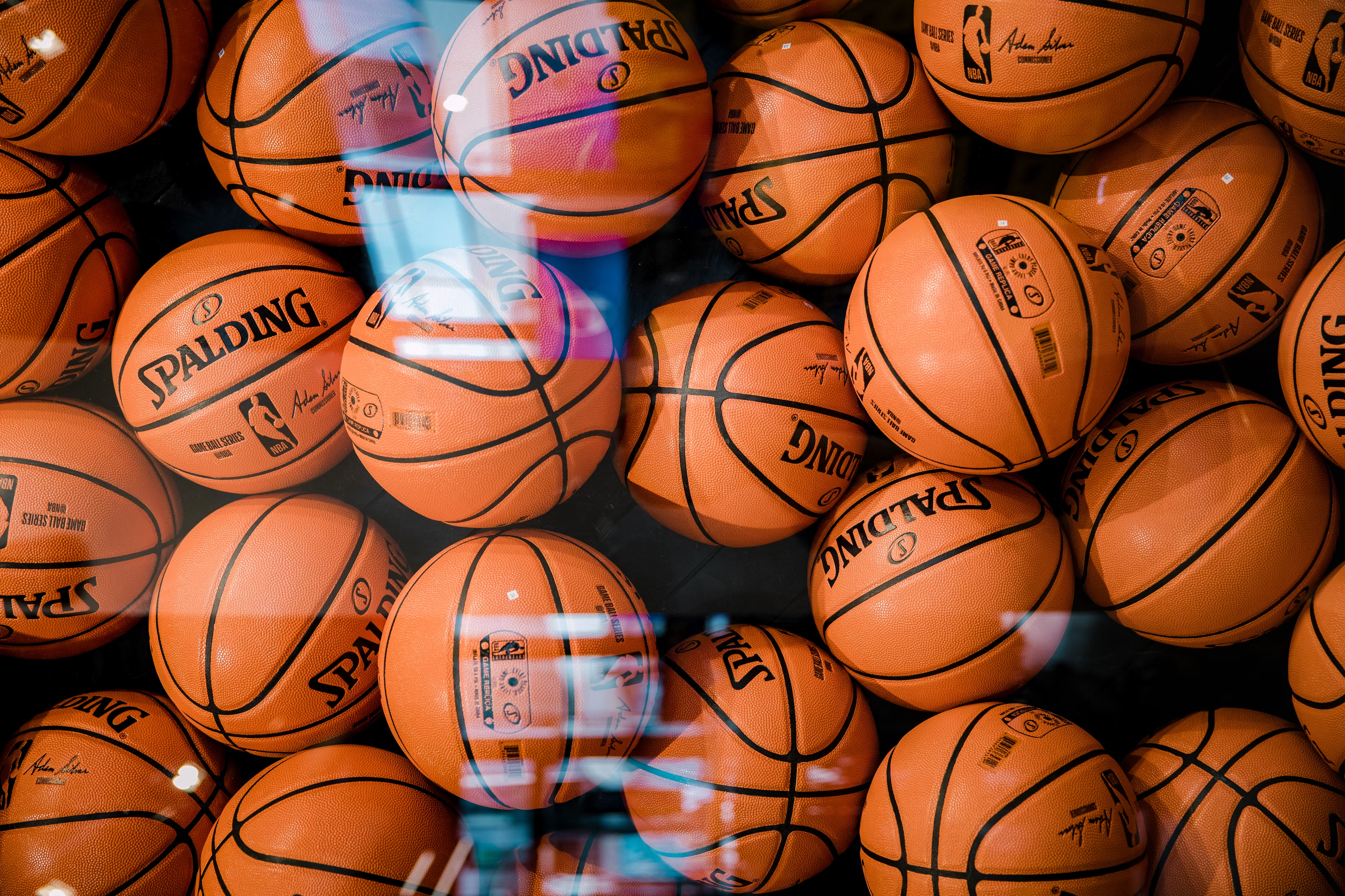 Game On: Captivating Viewers with Creative Formats During March Madness